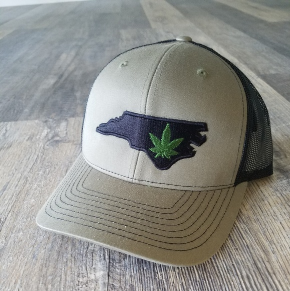 Richardson 112 trucker - Picture 1 of 2